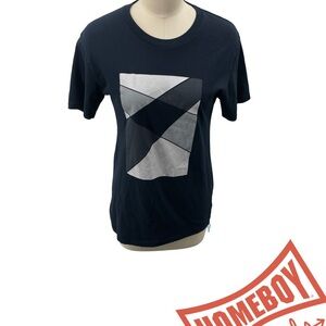 Vesti Black and Gray Geometric Tee